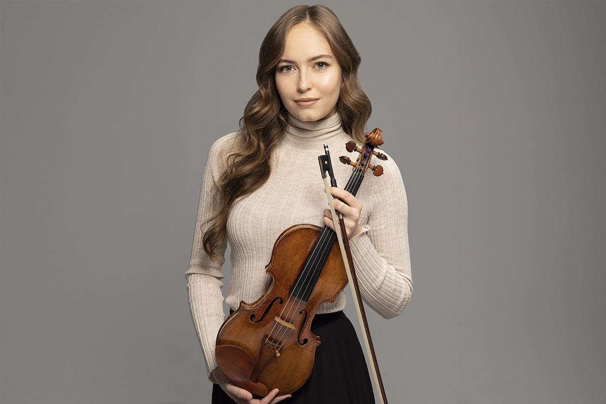 Geneva Lewis with violin